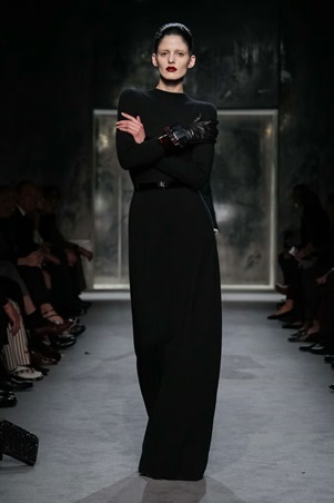 حيدر أكرمان يرسم ملامح توم فورد الجديدة: إغواء راقٍ بلمسات معمارية